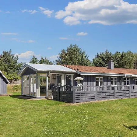 Holiday home Iv Lokken